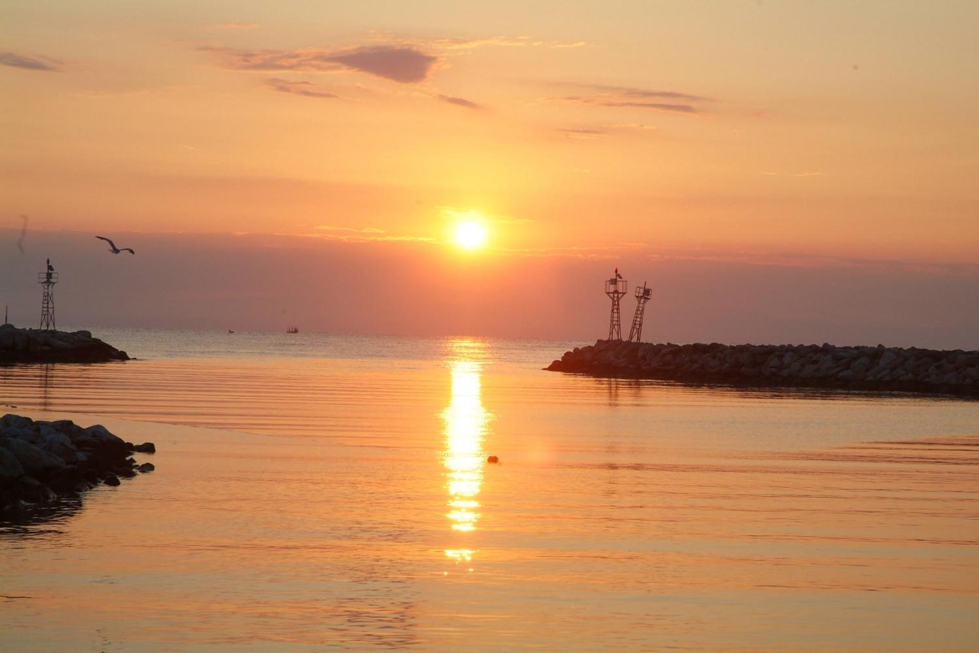 Hotel Platon Beach Olympiakí Aktí Luaran gambar